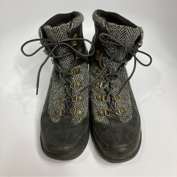 Timberland Amston wedge Booties size 9.5 - Picture 2 of 10